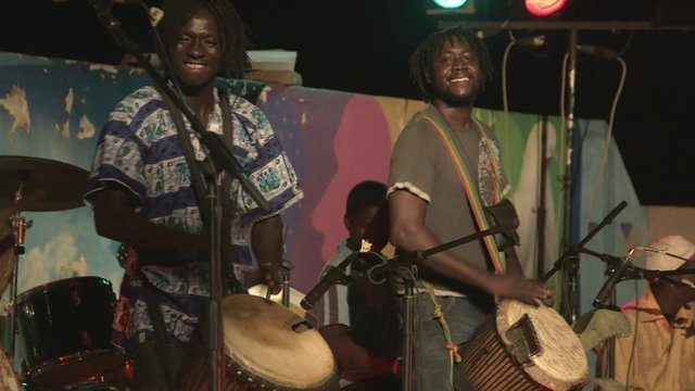 Musical revival – World stars of African Express seek to revive Mali’s music industry