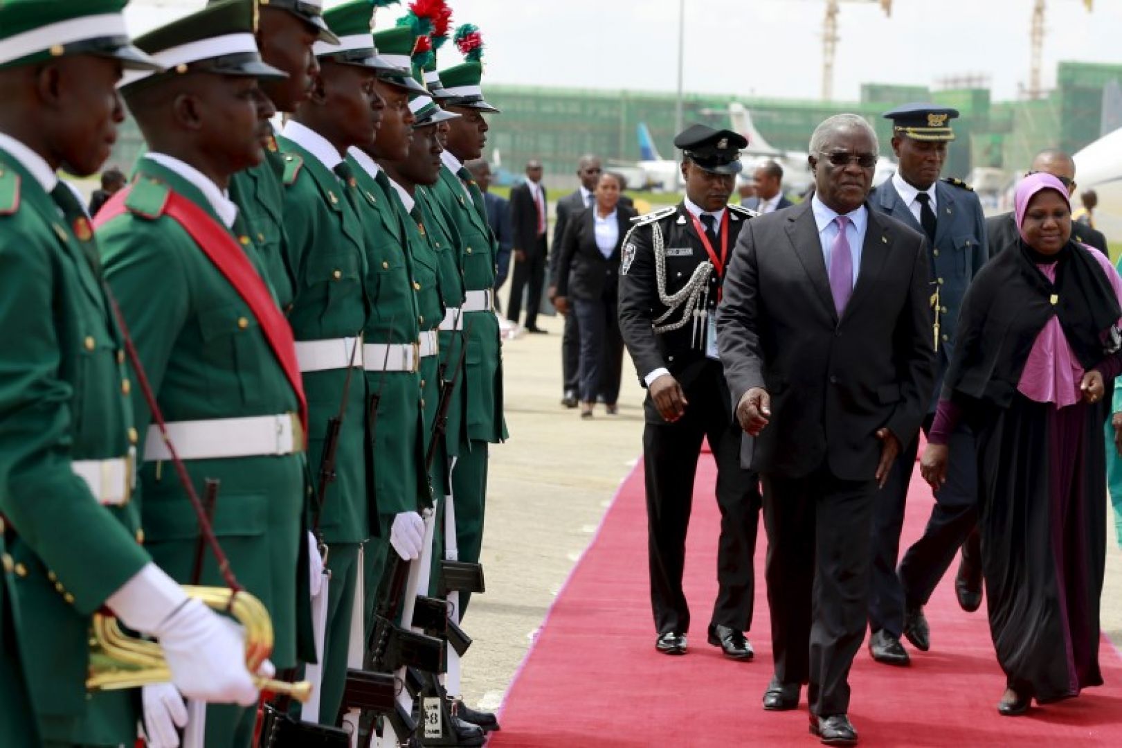 Sao Tome Votes as President Da Costa Runs For Second Term