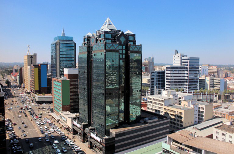 Zimbabwe’s Diaspora Remittances Reach $1bn