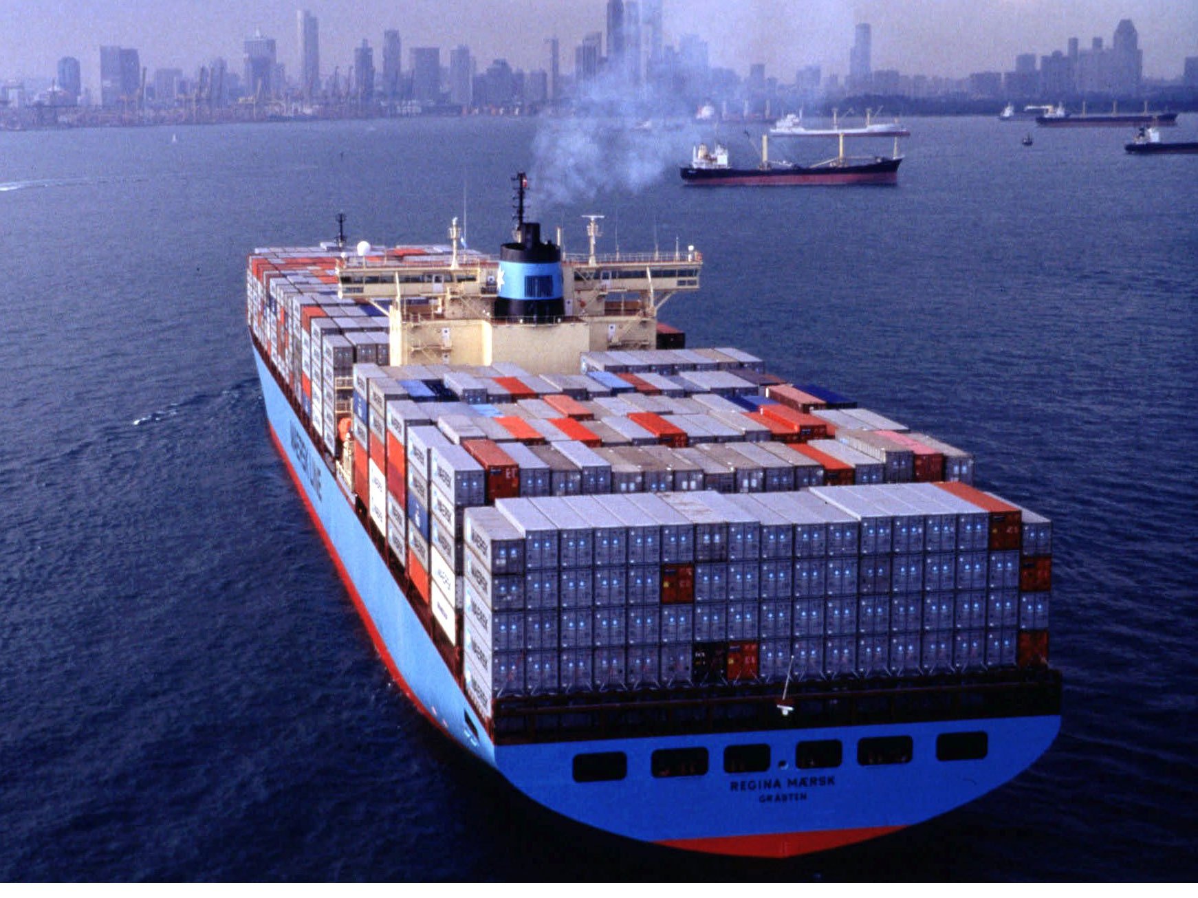 Nigeria Trade Balance Turns Positive in Q4 as Exports Jump