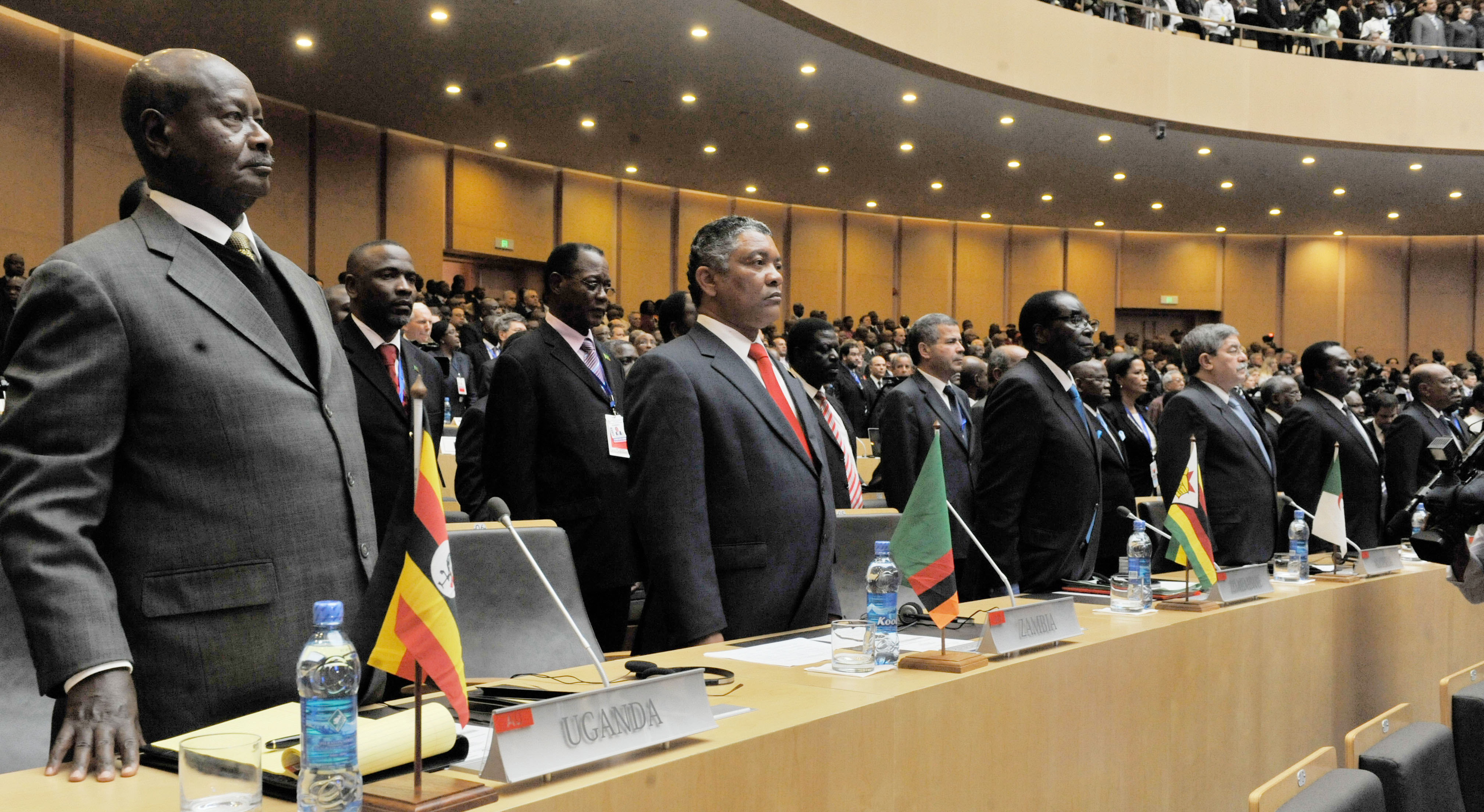 AT WHAT POINT DOES DEMOCRACY BECOME MONARCHICAL?