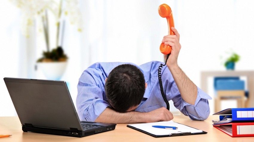 How to Deal With Difficult Customers and Clients