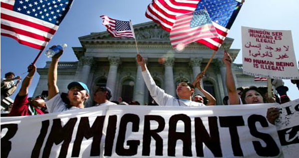 U.S Federal Judge Suspends Deportation of Immigrants
