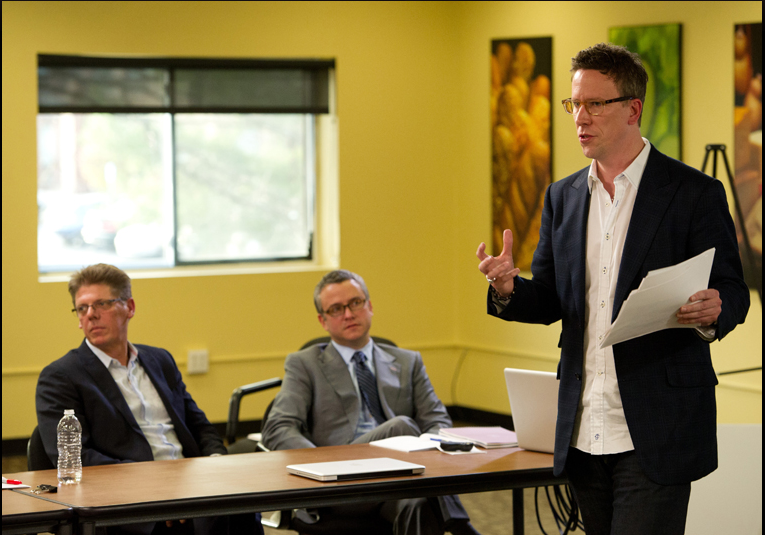 13 Tips on How to Deliver a Pitch Investors Simply Can’t Turn Down