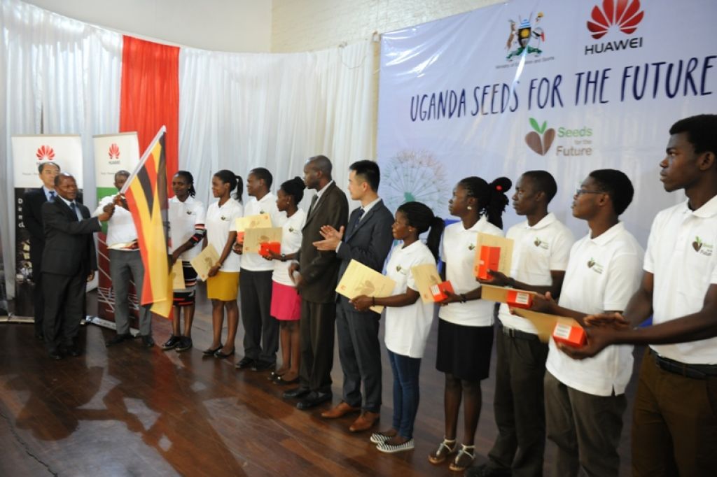 Uganda: Huawei Sponsors Students to China