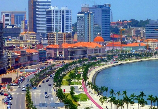 Angola mulls liberalizing petroleum products import market