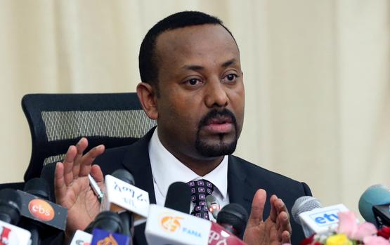 AU leaders applaud Ethiopian Prime Minister Abiy Ahmed for reforms