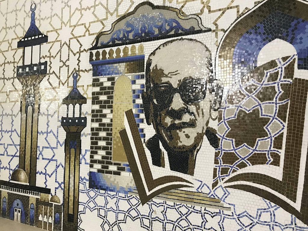 Egypt Commemorates Naguid Mahfouz With Museum