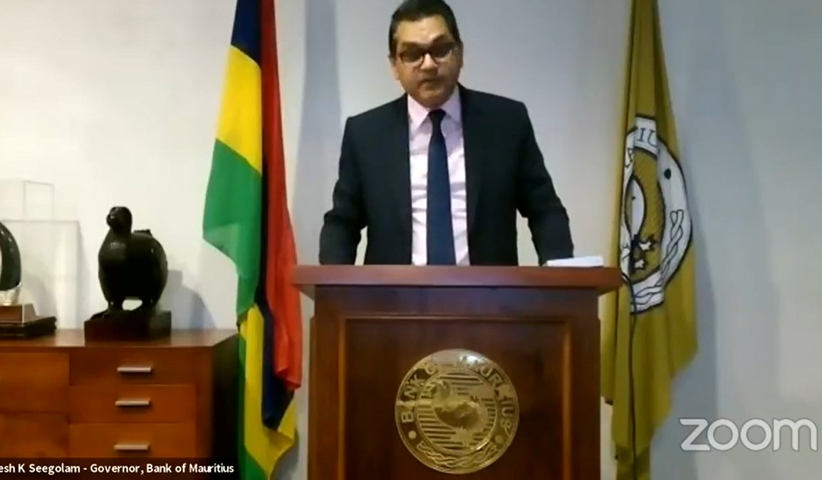 Seegolam Receives ALM Central Bank Governor of the Year Award, Calls for Better Collaboration Among African Leaders