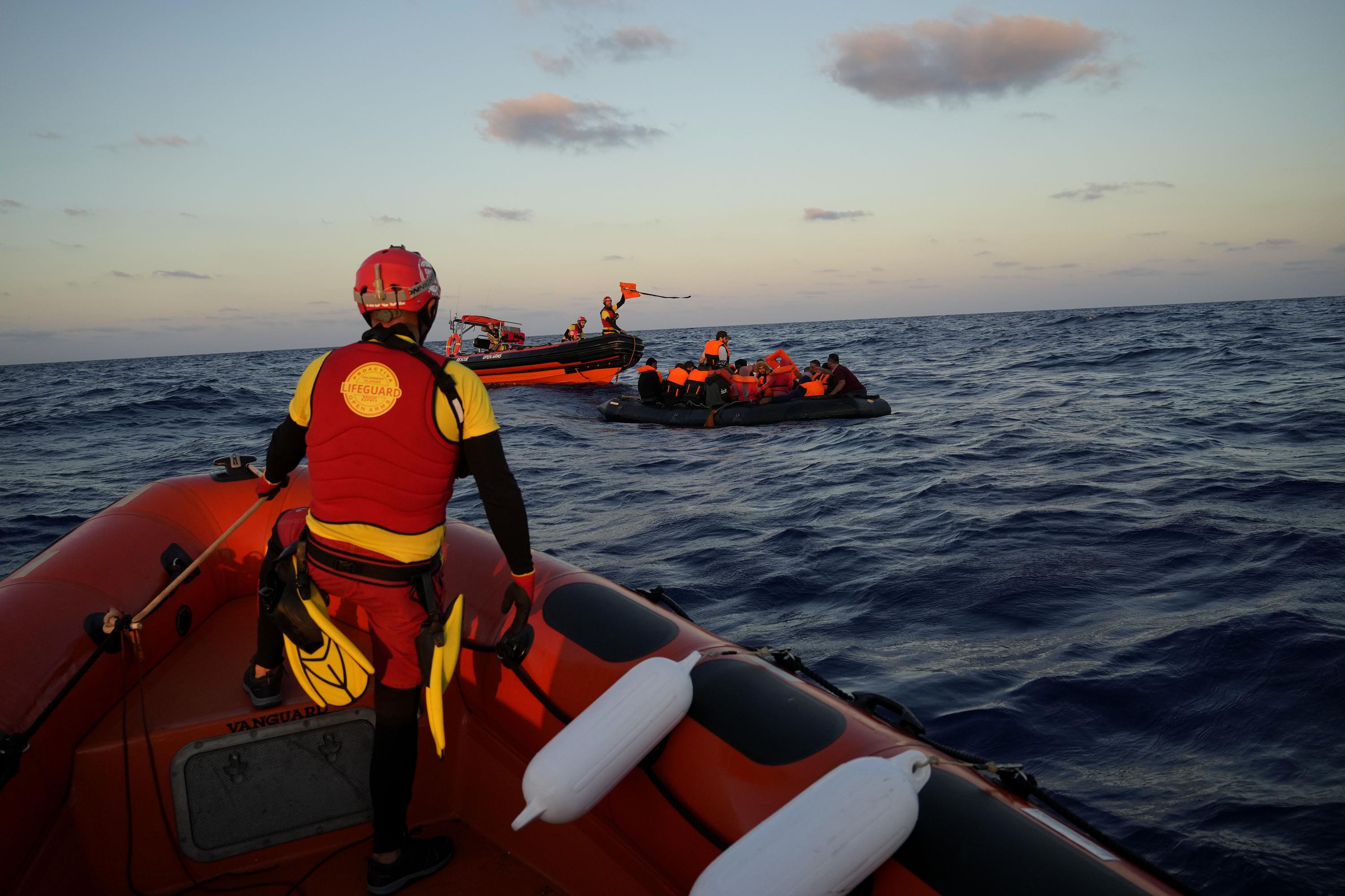 UN renews ship inspection Over smuggled migrants