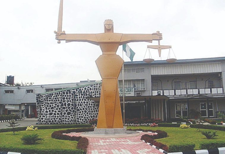 Democracy’s Tightrope: Nigerian Governance & Judicial Dependency