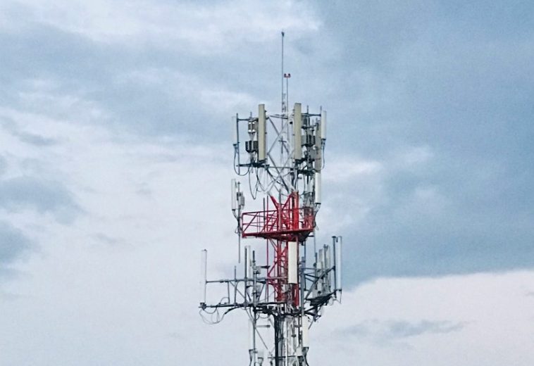 FTSE 100 Gains Reveal Airtel Africa Telecom Sector Strength and Future