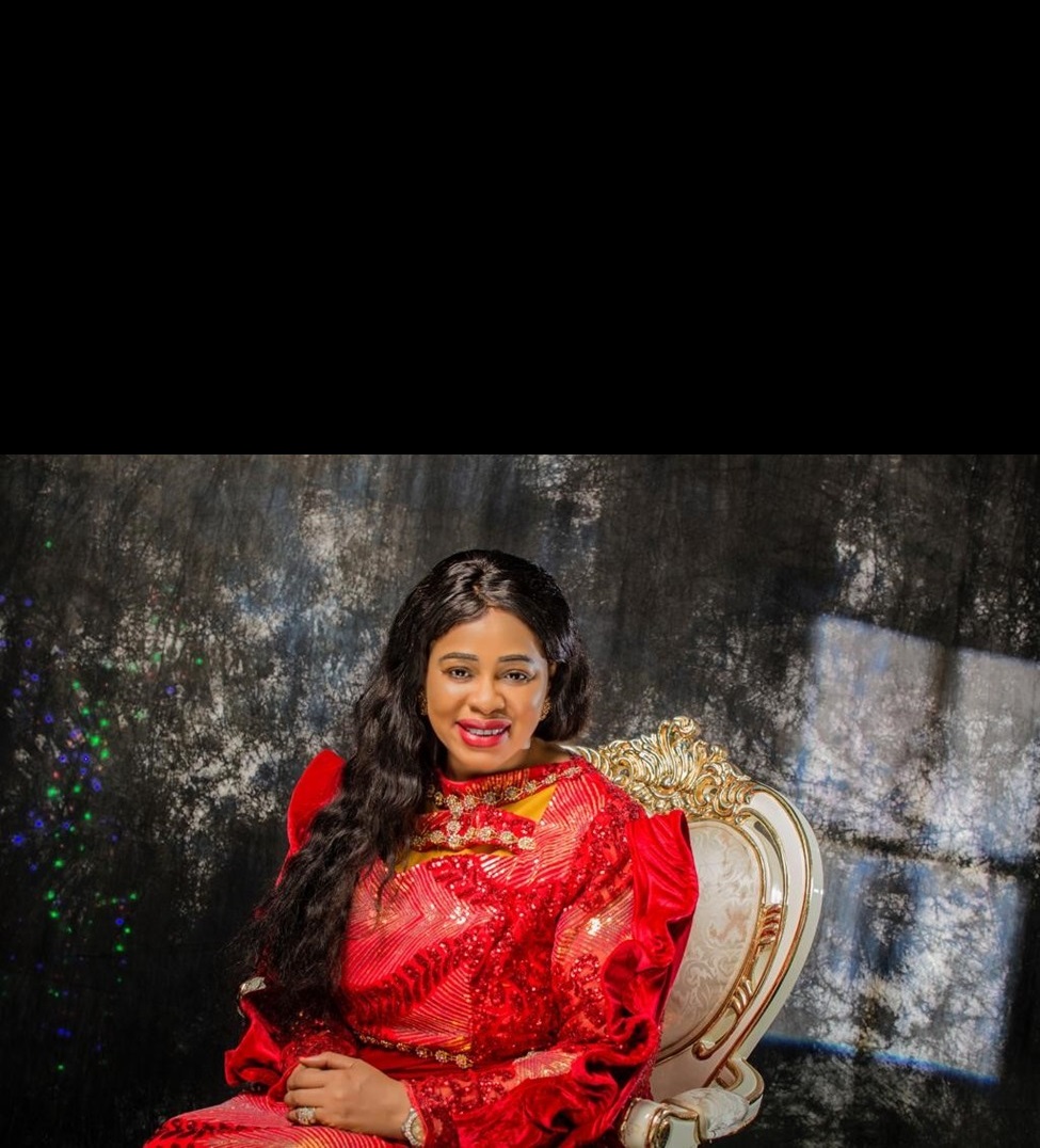 Dr Helen Oritsejafor Honoured with Special African Leadership Commendation Award at the 15th ALM Persons of the Year Ceremony