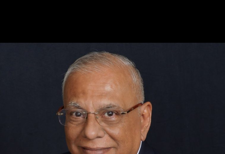 Dr. Dinesh Shukla Honoured with the African Education Leadership Award at the 15th ALM Persons of the Year Ceremony