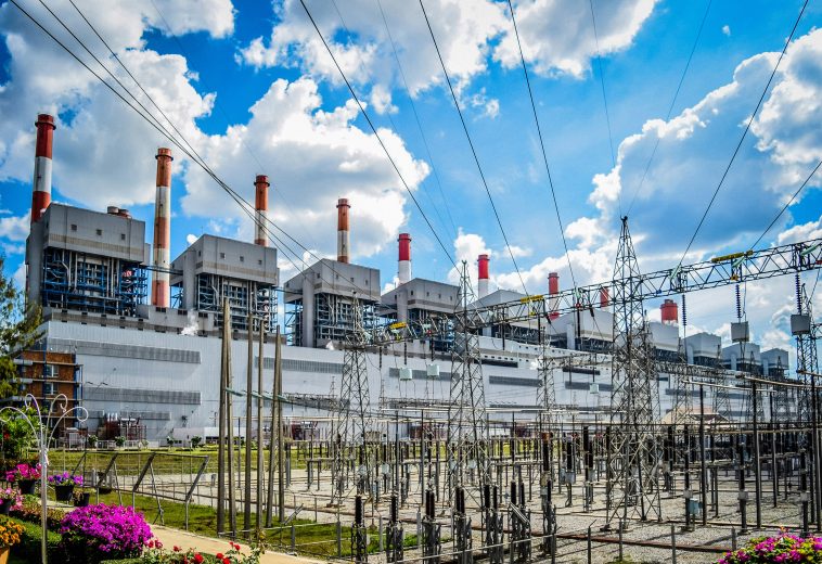 Nigeria Building Eight Renewable Energy Factories