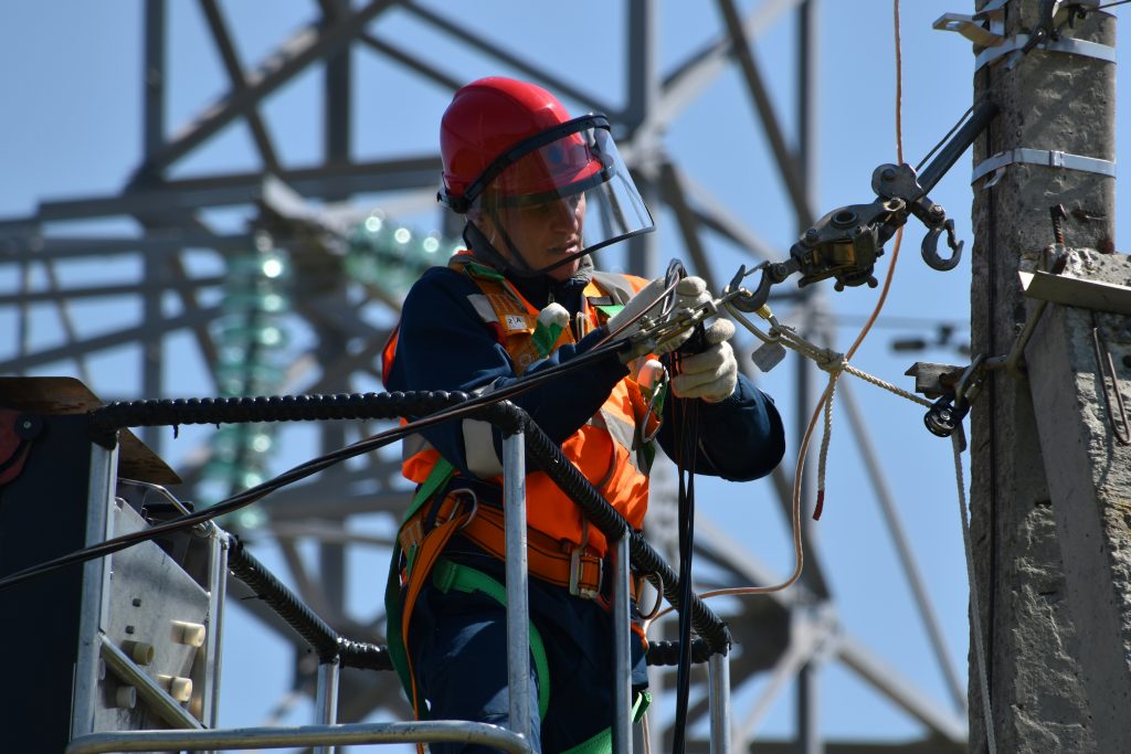 Electricity for Growth: The Ambitious Drive to Connect 300 Million Africans