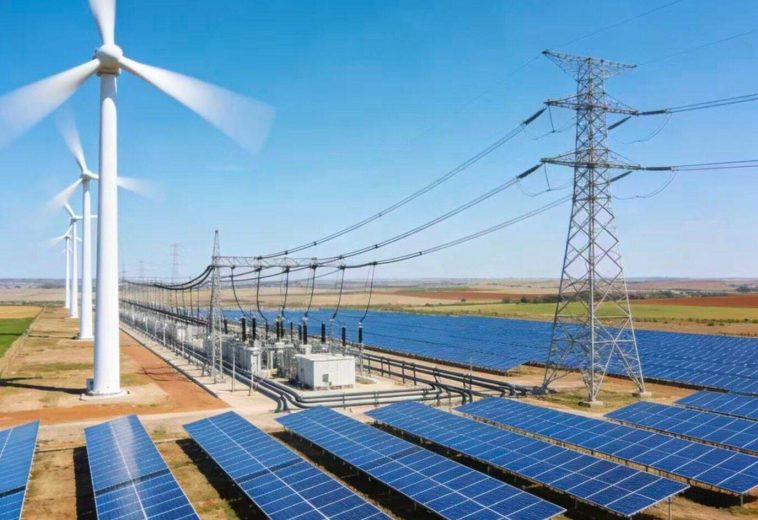 Wind and Solar in Africa: Powering a Renewable Revolution and Sustainable Growth